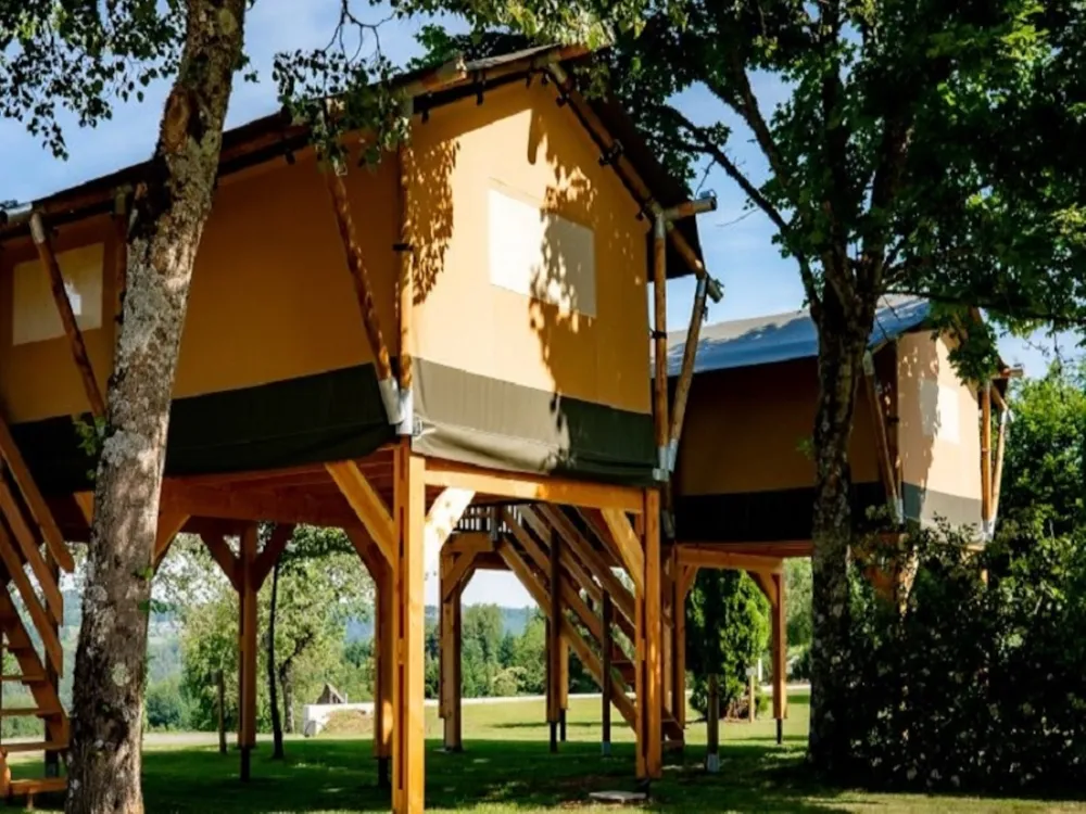 Location - Nouveaute 2024 Logde Toile Elevation Offre Liberté - Camping l'Air du Temps