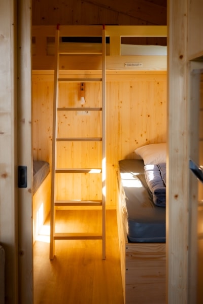 Premium cabin/chalet on stilts