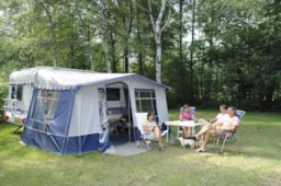 Stellplatz - Campingplatz, Ink. 2 Pers, Strom Und Auto - RCN Belledonne