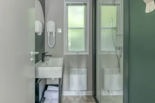 Accommodation - Mobile-Home Faucille (2 Bathrooms) - image n°8 - RCN Belledonne