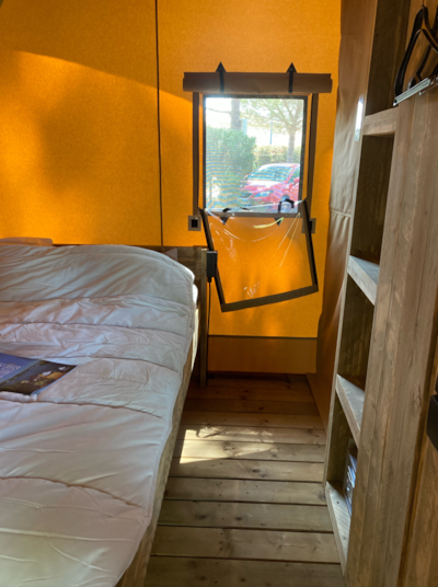 SLOW LODGE - without bathroom