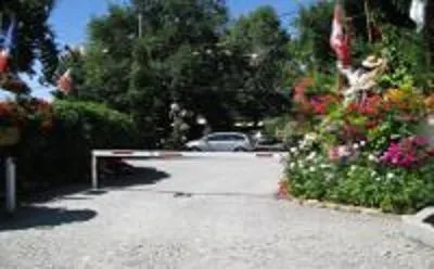 Camping Le Col Vert - image n°1 - Savoie