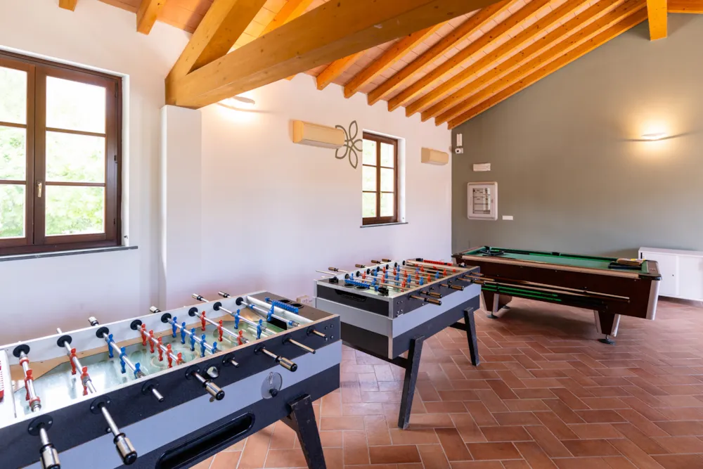 Club del Sole Viareggio Family Collection