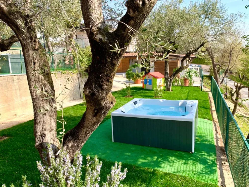 Location - Mobil Home Panorama Spa - Campeggio della Colombaia