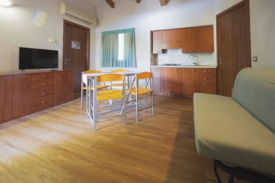 House two-roomed with 2 bathrooms