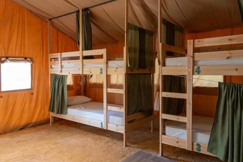 Glamping Hostel 1