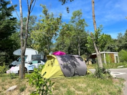 Emplacement - Emplacement Tente - Voiture - Résidences & Camping Le Napoléon
