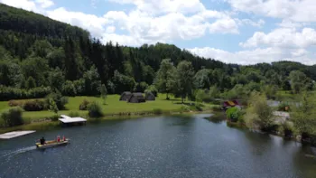 Stellplatz - Zelt Bis Max. 4X4m | Unparzellierte Zeltwiese | Ohne Autos - Pielachtal Camping