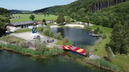 Pitch (Gravel+Grass Ground) | No Dogs