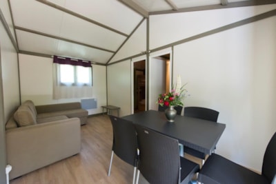 Sekoya Premium Chalet 35m² - 2 bedrooms + 17m² terrace + plancha grill + TV + Dishwasher -