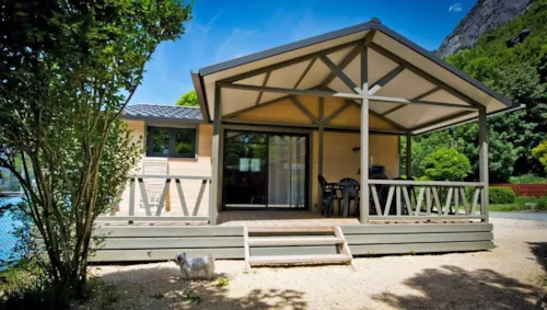 Location - Chalet Sekoya Premium 35M² - 2 Chambres + Terrasse 17M² + Plancha + Tv + Lave-Vaisselle - - image n°1 - Flower Camping  A La Rencontre du Soleil