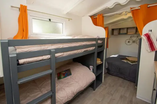 Mietunterkunft - Wohnwagen Les Ecrins Standard 17M² - 1 Schlafzimmer + Plancha - - image n°6 - Flower Camping  A La Rencontre du Soleil