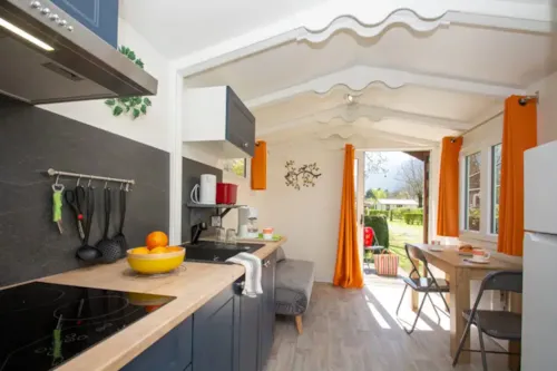 Location - Roulotte Arizona Confort 17M² - 1 Chambre + Plancha - - image n°4 - Flower Camping  A La Rencontre du Soleil