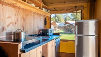 Mietunterkunft - Safaritent Comfort Jacuzzi - Trasimeno Glamping Resort