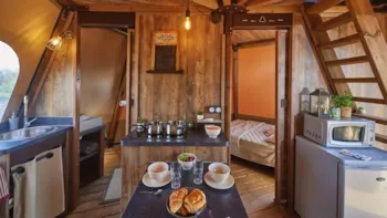 Mietunterkunft - Tipi Lodge - Trasimeno Glamping Resort