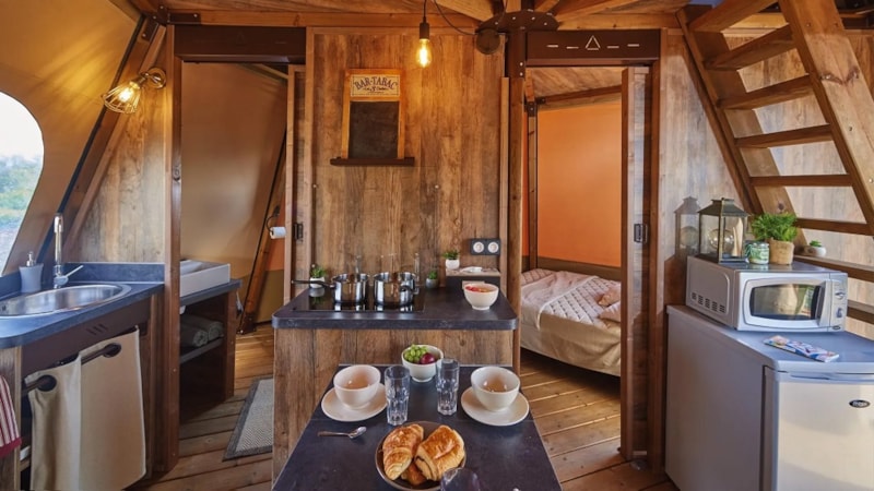 Tipi Lodge