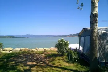 Stellplatz - Platz Standard Lake - Trasimeno Glamping Resort