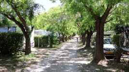 Plaatsing tenten, caravans of campers
