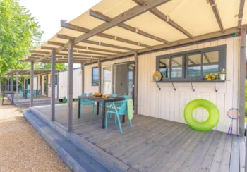 Mietunterkunft - Clicochic Top Presta - 28 M² - 2 Schlafzimmer - Clico Chic - Camping Castillon de Provence