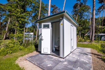 Pitch Comfort+ with private facilities — 2