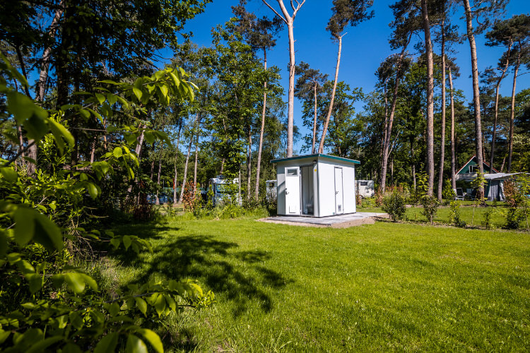 Stellplatz Komfort+ mit Sanitäranlagen