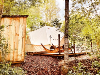 Nomadic Inuit tent & Spa - Travel to Nerrivik Lodges
