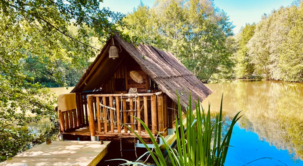 Huuraccommodatie(s) - Kon-Tiki Drijvende Hut & Spa - Terra Incognita - Écodomaine "La Rêverie"