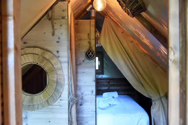 Cabane Flottante & Spa - La Kon-Tiki, L'expédition En Terra Incognita