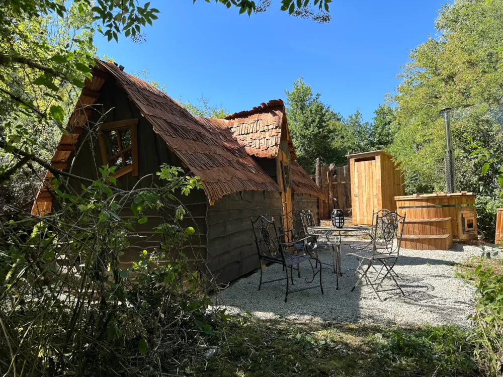 Huuraccommodatie(s) - Luchtige Fairy Hut - Écodomaine "La Rêverie"