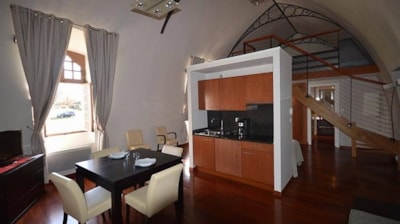 Superior 1-Bedroom Apartment
