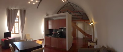 Superior 2-Bedroom Apartment