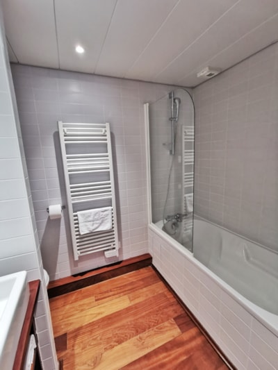 Superior 2-Bedroom Apartment