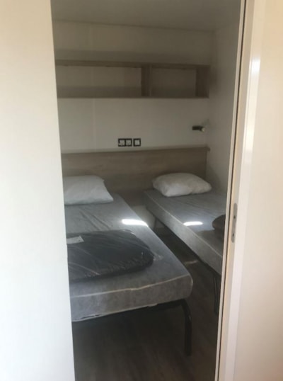 Mobile-home Premium 2 bedrooms 29m² + terrace 17m² + air contionning + plancha