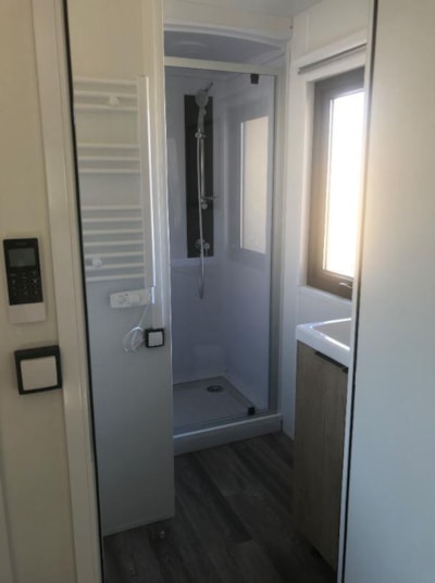 Mobile-home Premium 2 bedrooms 29m² + terrace 17m² + air contionning + plancha