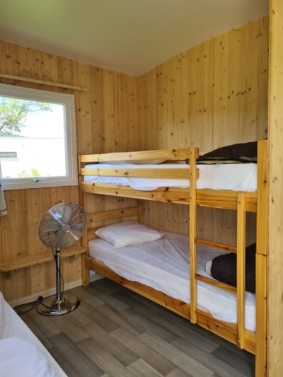 Hiker cabine 18m²  - 2 bedrooms - without private toilet blocks