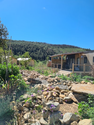 Mobile-home 3 bedrooms Premium 32m² + terrace 21m² + air-conditioning+ TV + plancha
