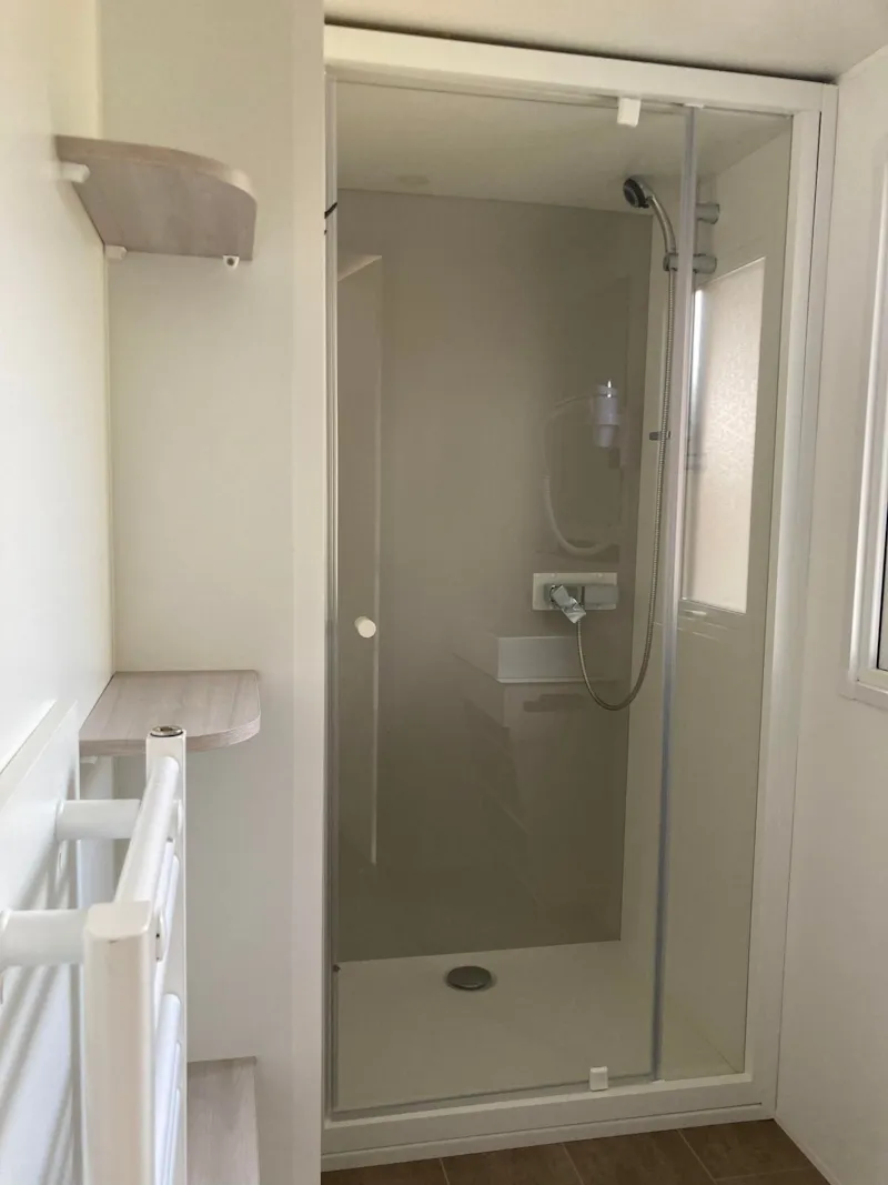 Mobil-Home Premium (35+28M²) 5 Chambres + Spa + Terrasse 44M² + Tv + Lv + Clim + Plancha + 2 Sdb