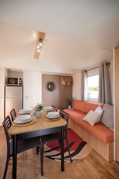 Homeflower Premium 35 m² 3 bedrooms + terrace 21m² + TV + LV +air-conditioning+plancha