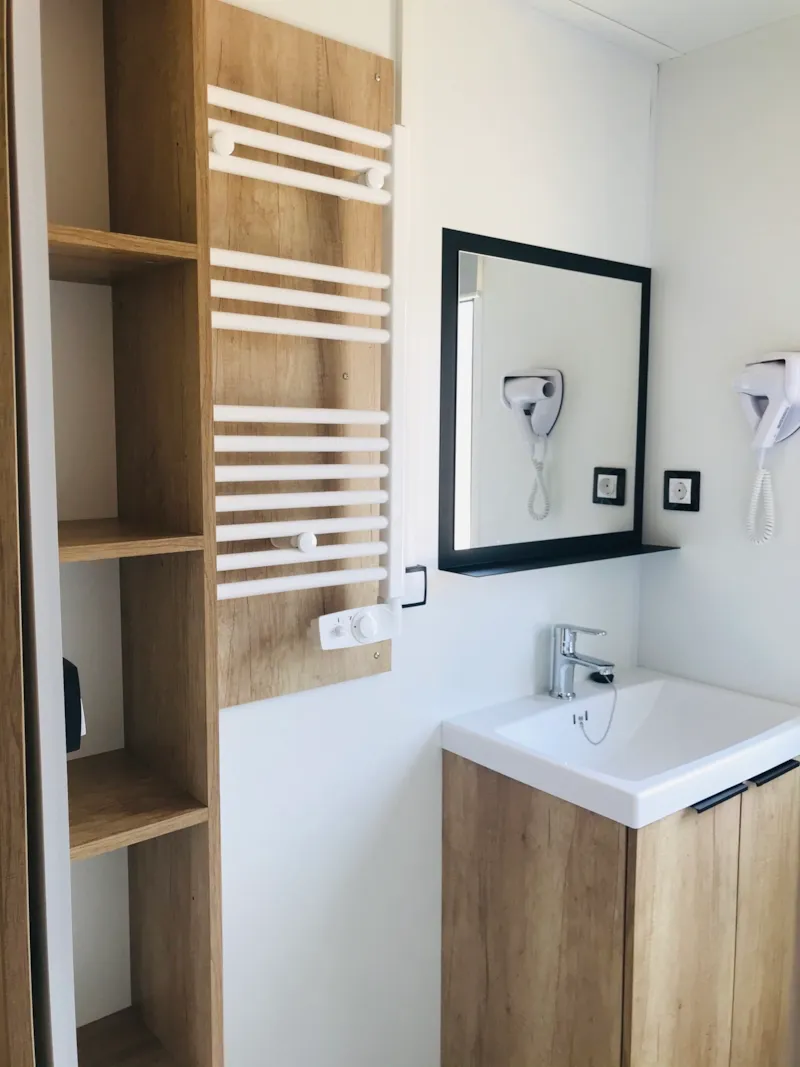 Mobil-Home Premium 22 M² 1 Chambre + Terrasse 17M² + Tv + Lv + Climatisation + Plancha