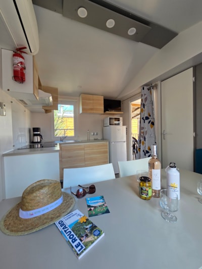 Mobile-home Confort 32m² 3 bedrooms + terrace 11m²  + air-conditioning + TV