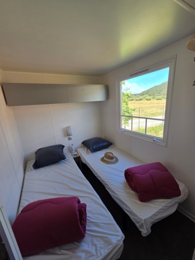 Mobile-home Confort 32m² 3 bedrooms + terrace 11m²  + air-conditioning + TV
