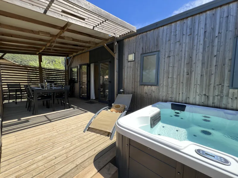 Mobil-Home Premium 38 M² 3 Chambres + Spa + Terrasse 21M² + Tv + Lv + Clim + Plancha + 2 Sdb