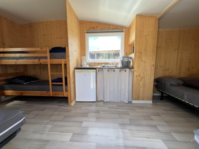 Hiker cabine 18m²  - 2 bedrooms - without private toilet blocks