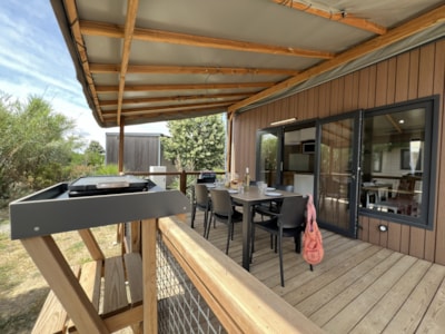 Homeflower Premium 35 m² 3 bedrooms + terrace 21m² + TV + LV +air-conditioning+plancha