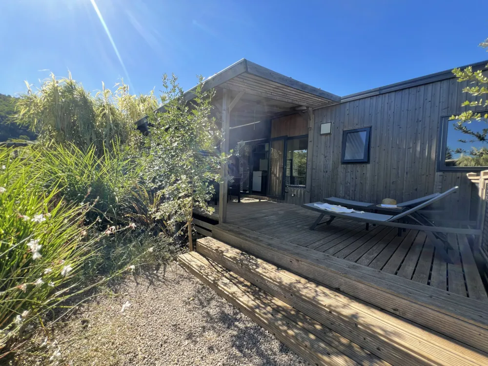 Location - Mobil-Home Premium 32 M² 3 Chambres + Terrasse 21M² + Tv + Lv + Clim + Plancha - Flower Camping Olivigne