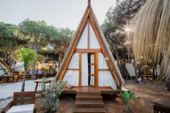 Mietunterkunft - Glamping Tipi Almadraba - TAIGA Conil