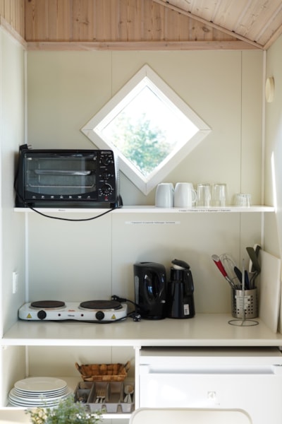 Camping cabin