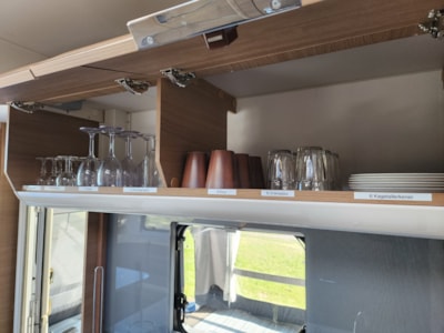 Large luxury caravan (Adria 593) with space for up to 6 people