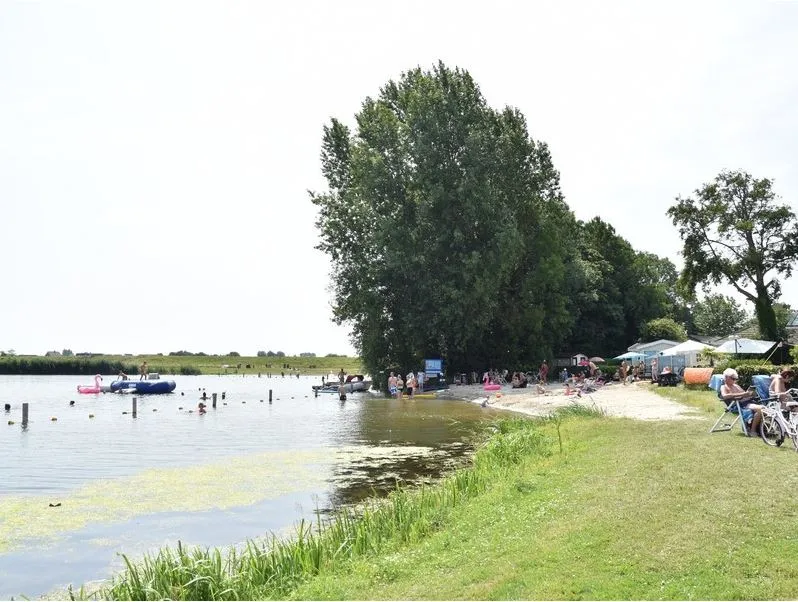 Camping de Meeuw