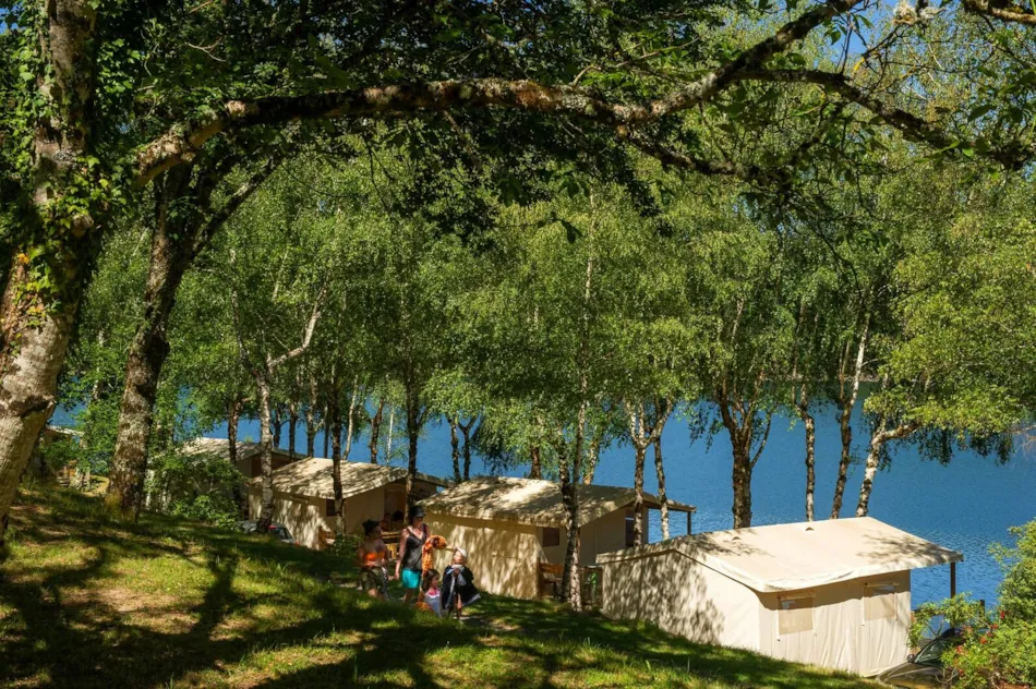 Homair - Camping Domaine des Tours